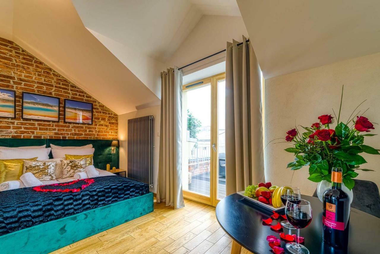 Aparthotel Delta Boutique Kraków Zewnętrze zdjęcie